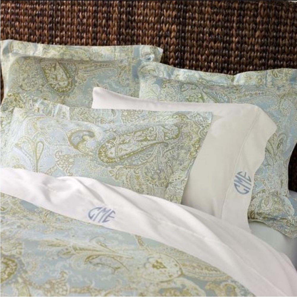 Pottery Barn Blue/Green Paisley Queen Duvet Cover & 2 Standard Shams